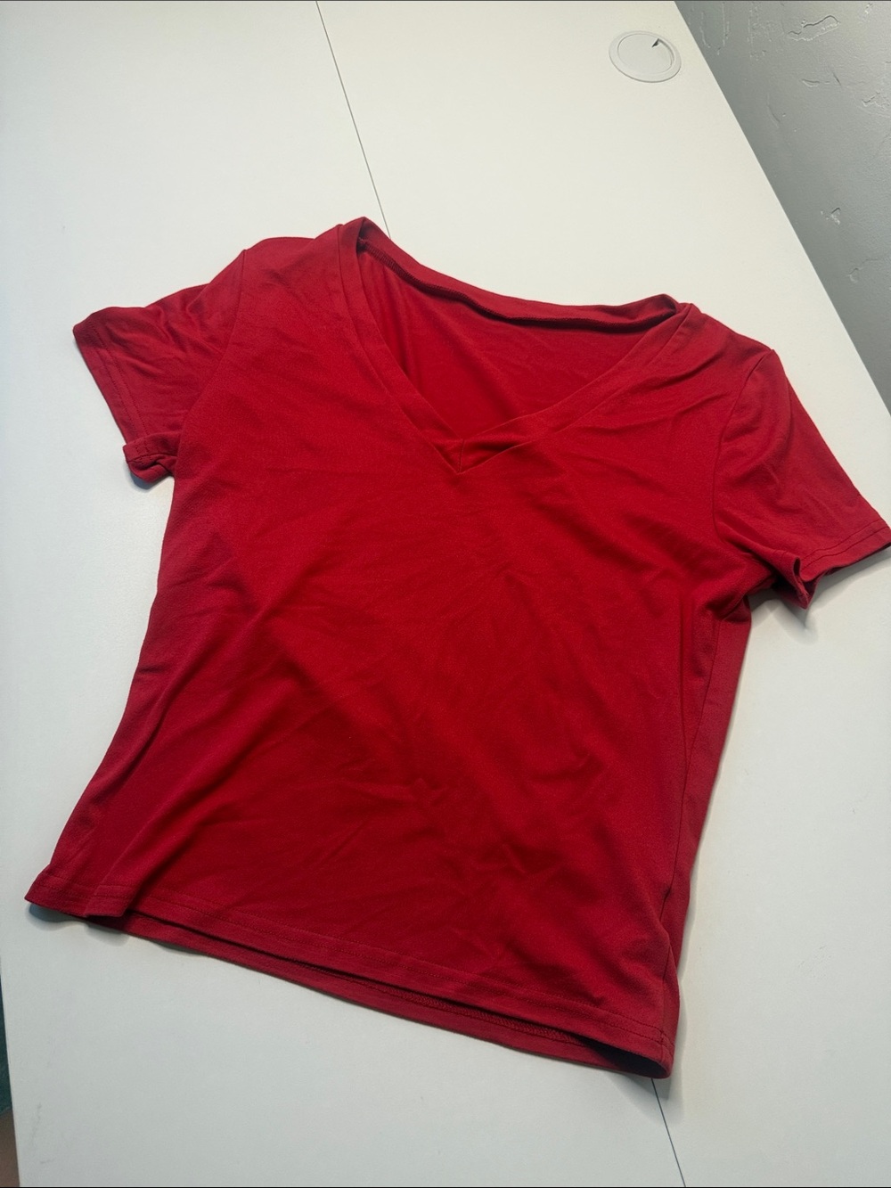 Women's Red V-Neck Short Sleeve Top